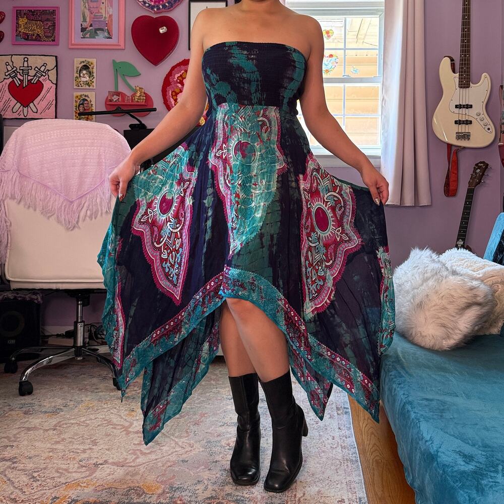 Vintage 90s / Y2K whimsigoth / boho tie dye midi dress